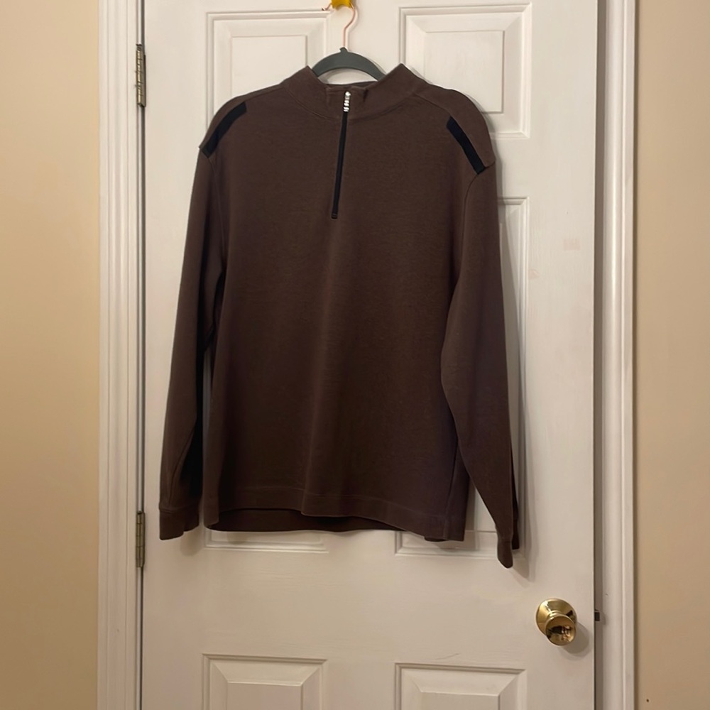 Nike Golf Dri-Fit 1/4 Zip Pullover. Brown with Black stripes on front/back.